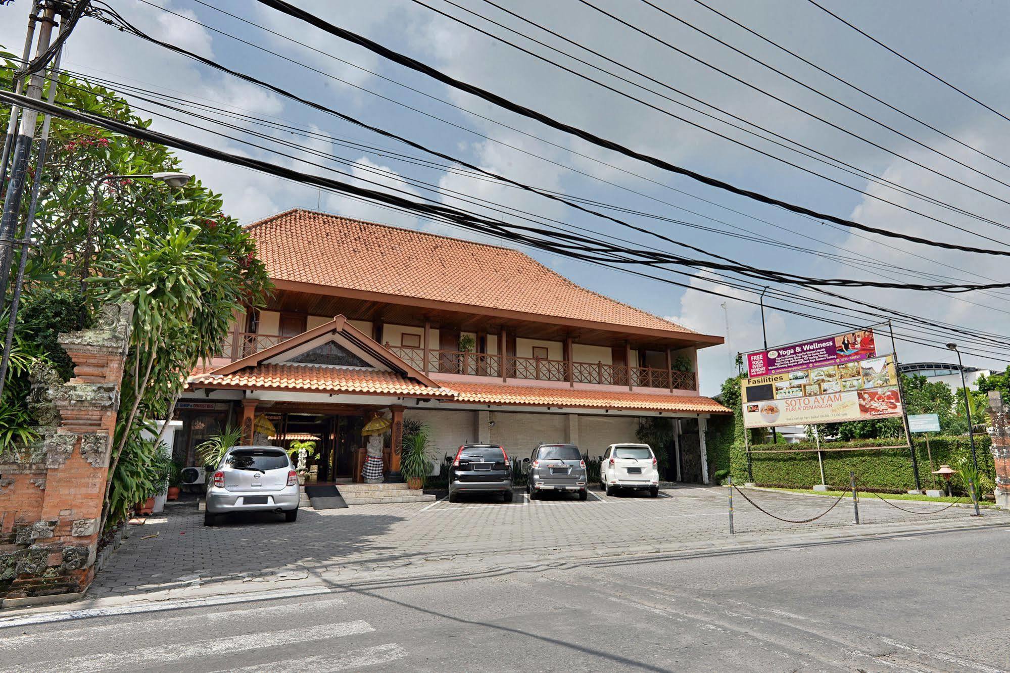 Zen Rooms Jogja Cendrawasih Pakualaman Екстериор снимка