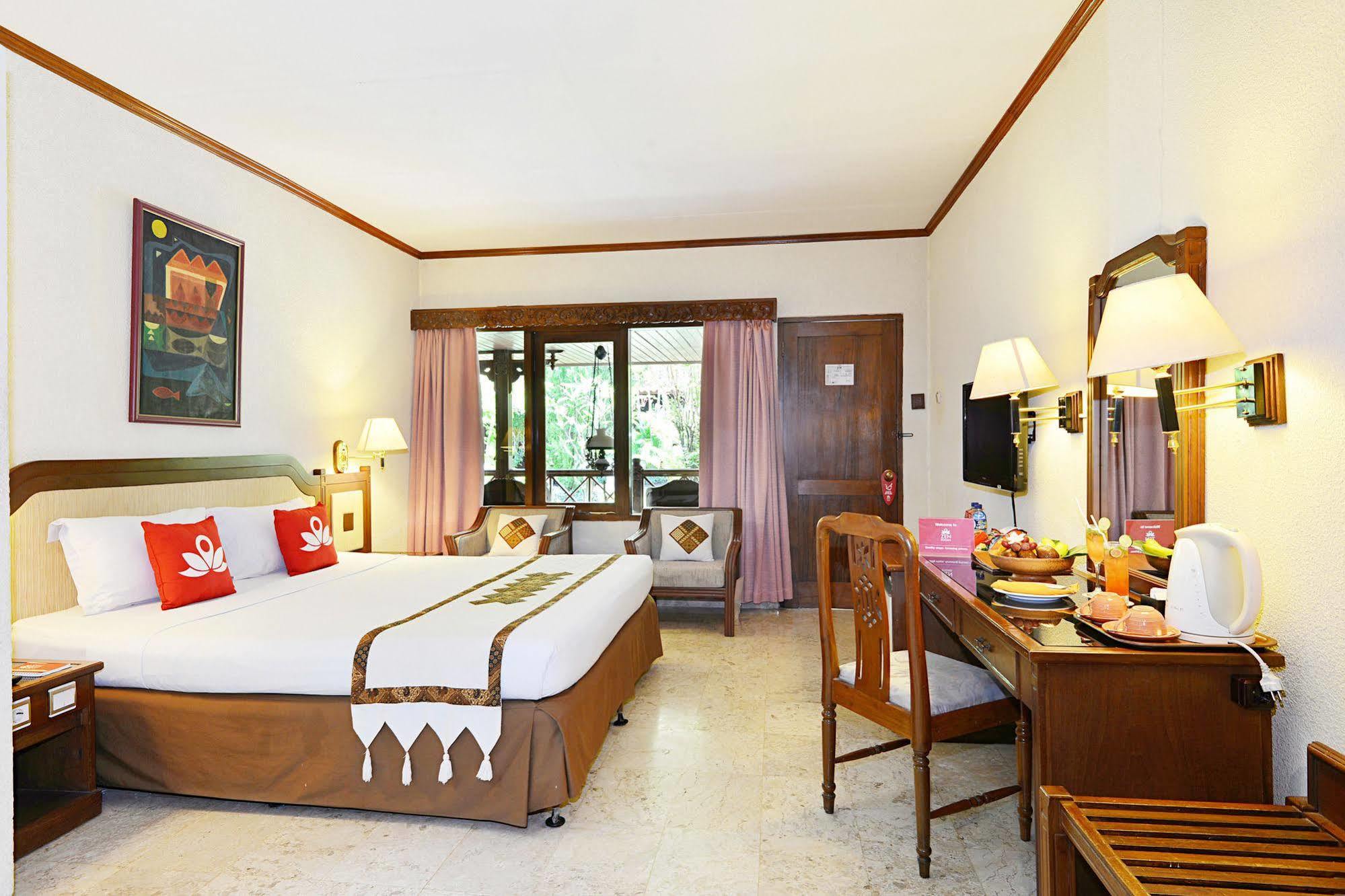 Zen Rooms Jogja Cendrawasih Pakualaman Екстериор снимка