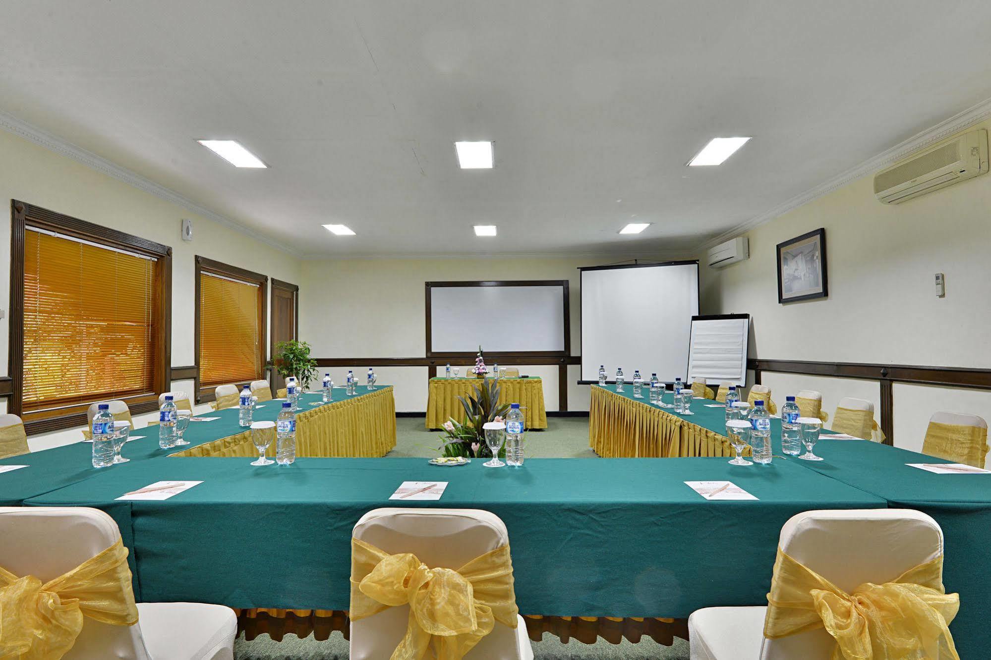 Zen Rooms Jogja Cendrawasih Pakualaman Екстериор снимка